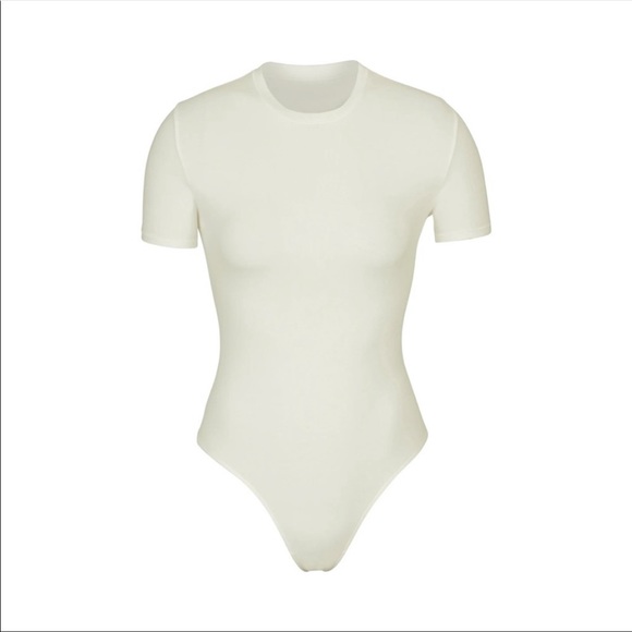 SKIMS Tops - SAVED FOR JUSTICE DO NOT BUY